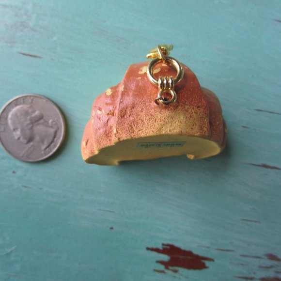 Vintage Cool Croissant zipper pull - Picture 9 of 12